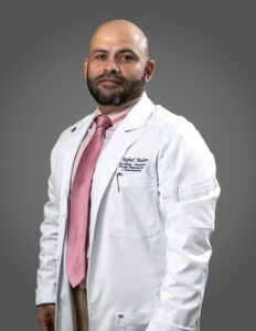 Dr. Rafael Medina